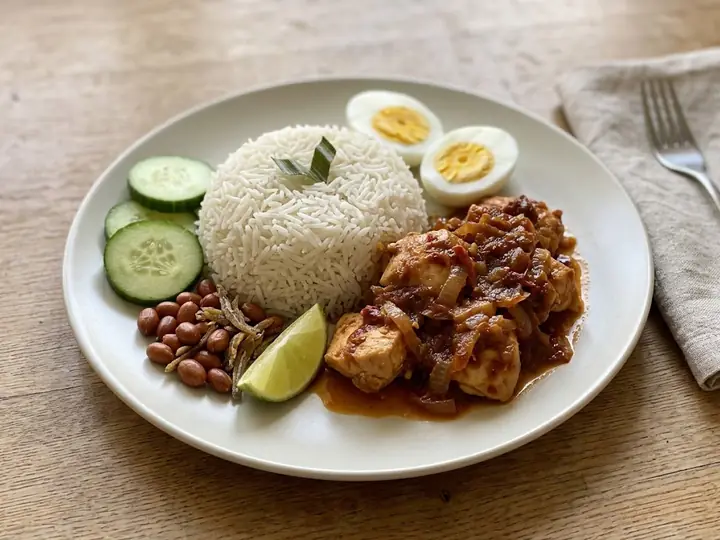 Malaysian-Style Nasi Lemak with Sambal Chicken